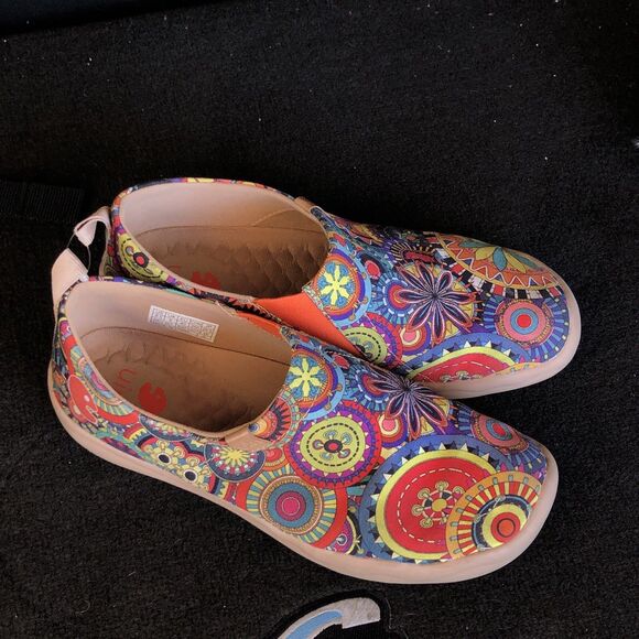 UIN Women’s Slip-On Casual Shoes Size 8.5 Multicolor Boho Mandala Pattern Comfor - Picture 4 of 11